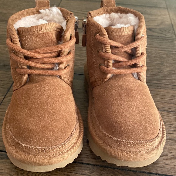UGG Other - Toddler UGG size8